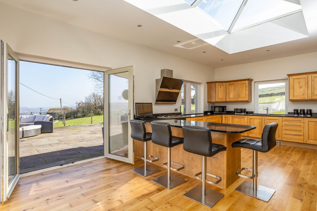 The Long Causeway Brearley